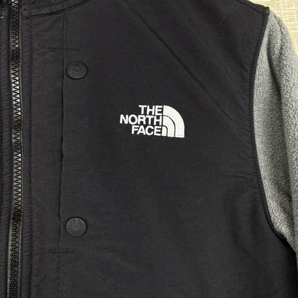 The North Face Mens Grey Black Quarter Zip Fleece Pullover Jacket Small